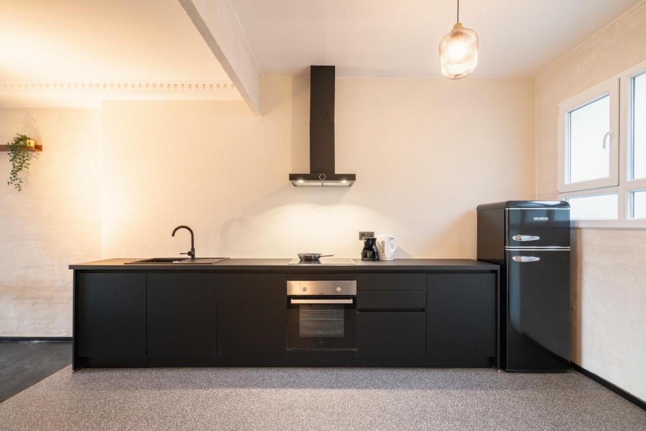 Two-Bedroom Apartments In The Heart Of แอนต์เวิร์ป ภายนอก รูปภาพ