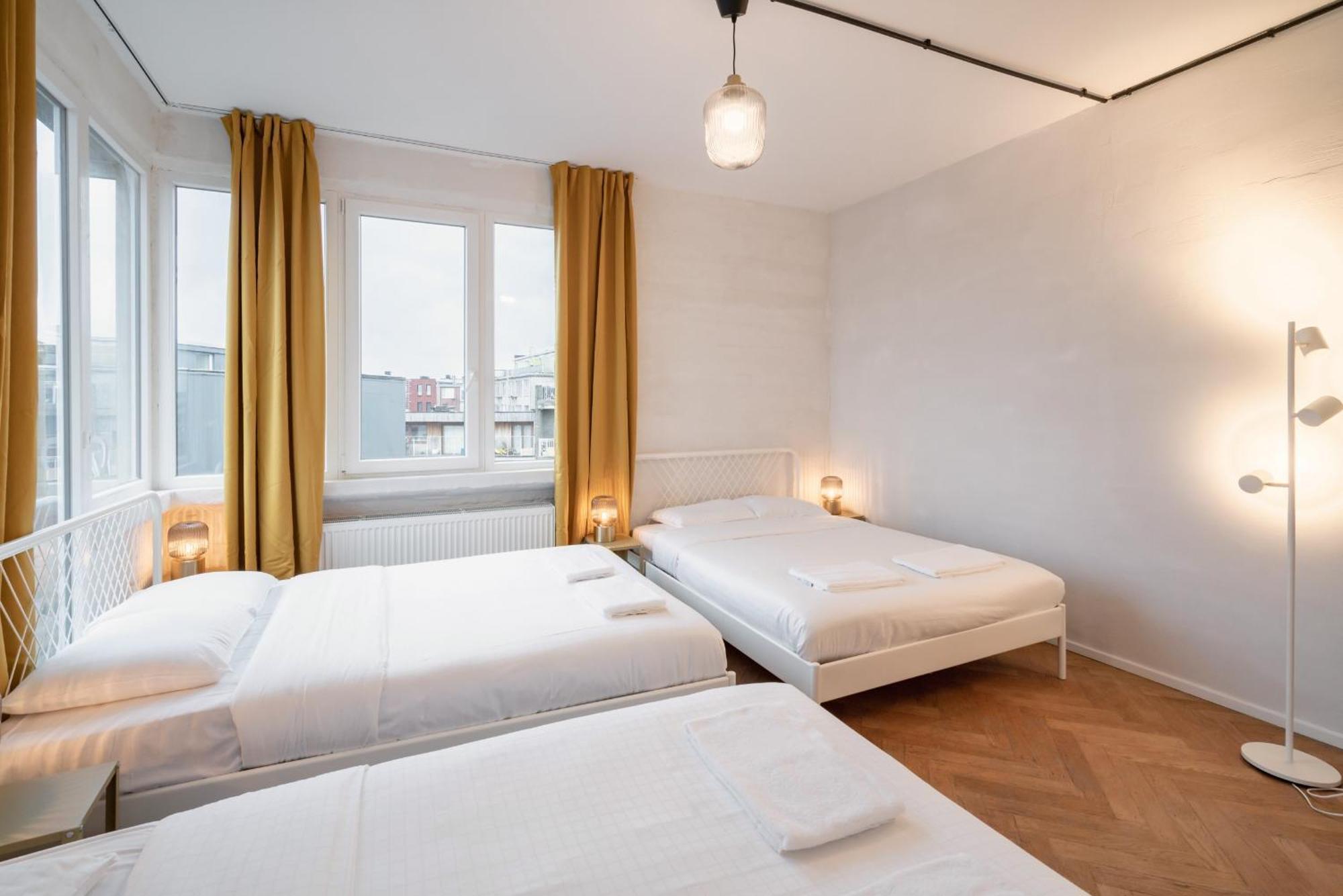 Two-Bedroom Apartments In The Heart Of แอนต์เวิร์ป ภายนอก รูปภาพ