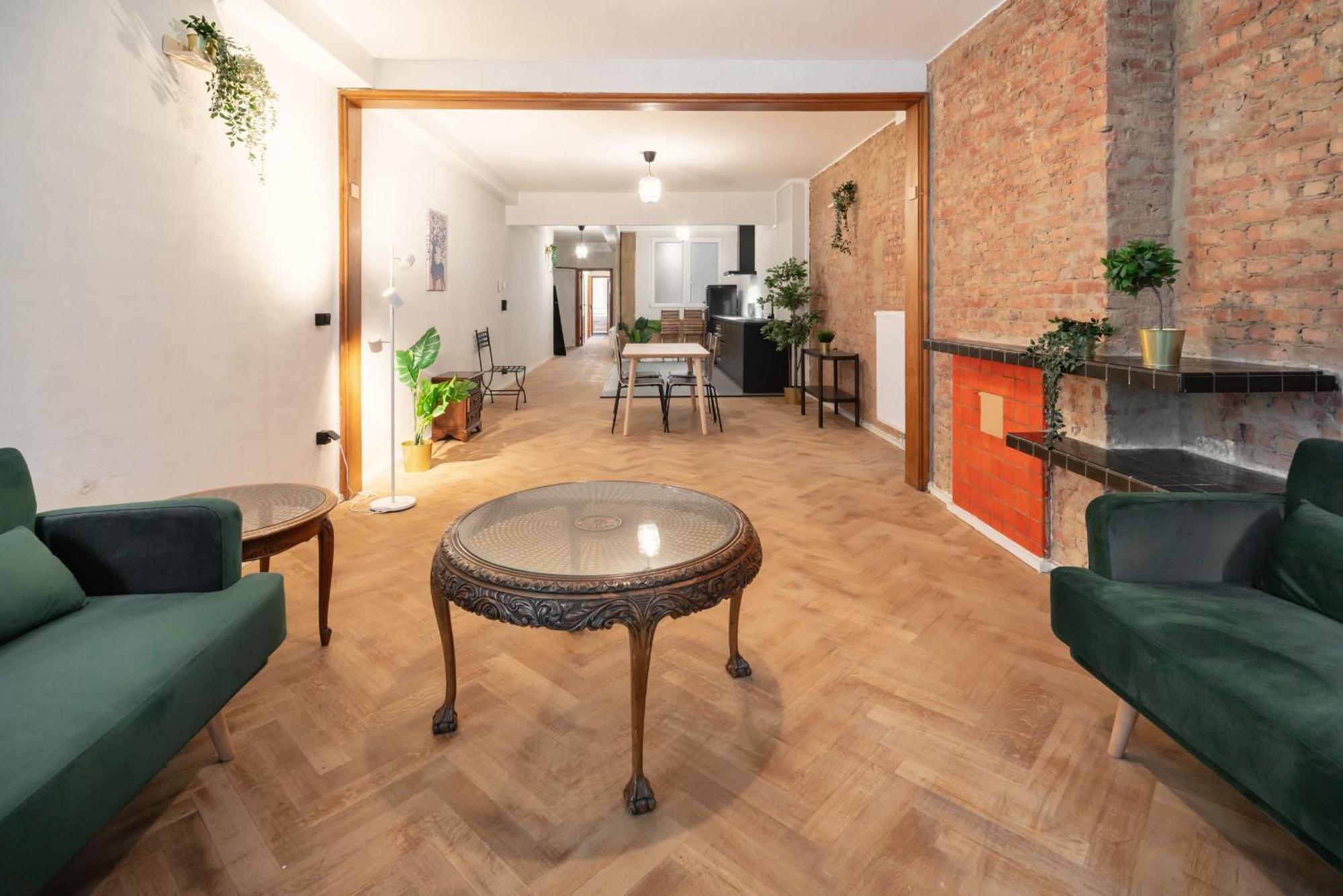 Two-Bedroom Apartments In The Heart Of แอนต์เวิร์ป ภายนอก รูปภาพ